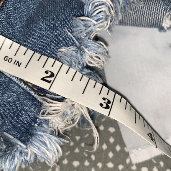 Victorias Secret Pink Distressed High-Waisted Denim Shorts Size 6 - Picture 6 of 9